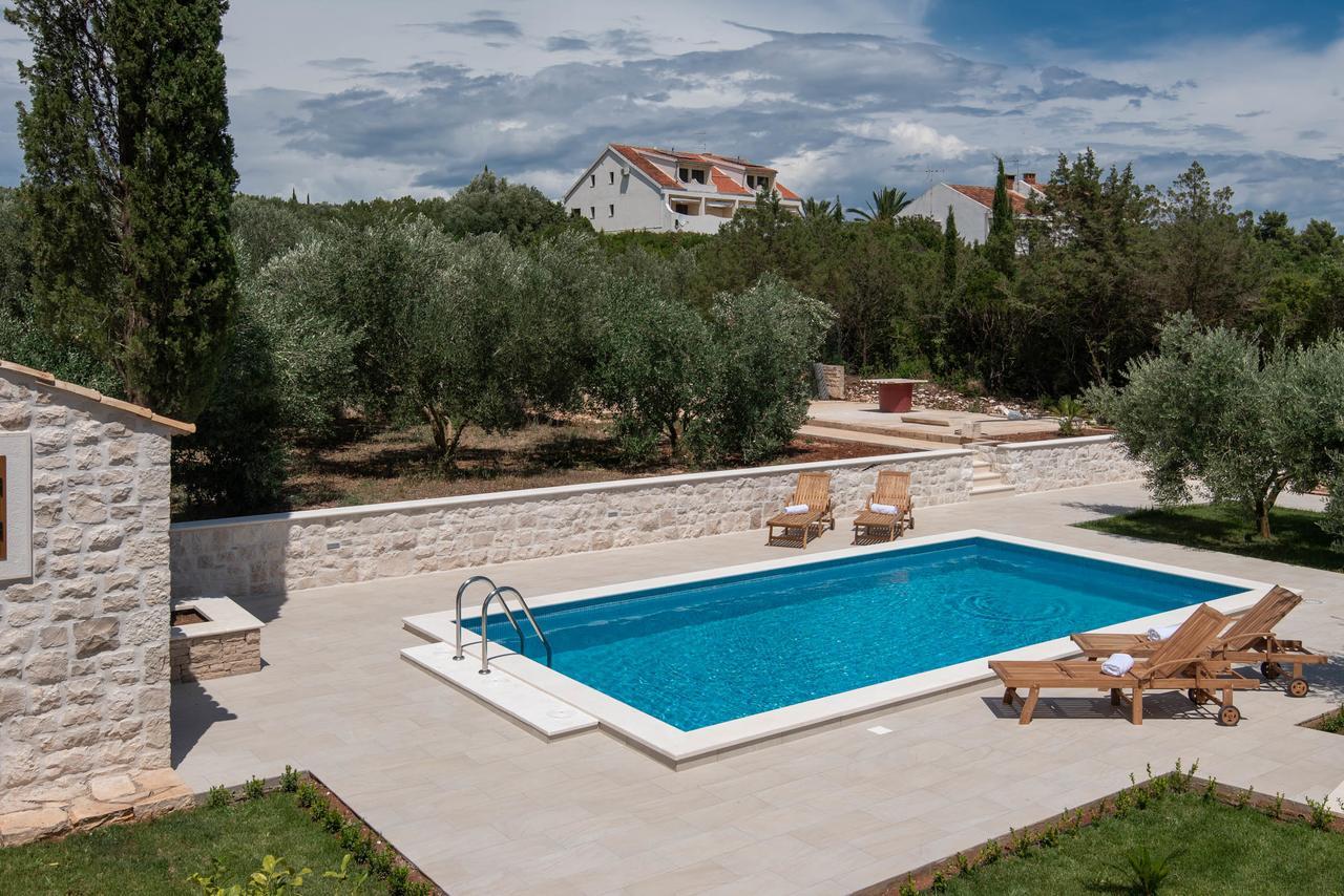 Villa Loviste Paradise מראה חיצוני תמונה