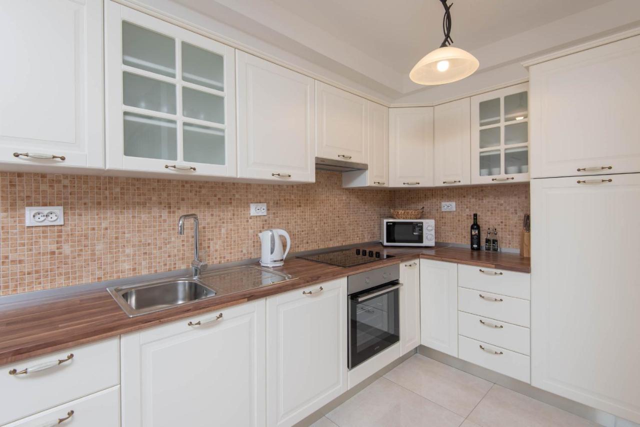 Villa Loviste Paradise מראה חיצוני תמונה