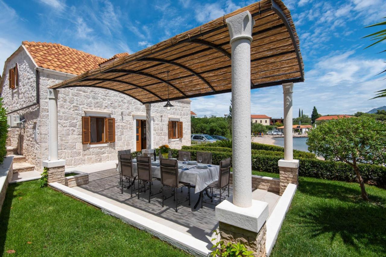 Villa Loviste Paradise מראה חיצוני תמונה