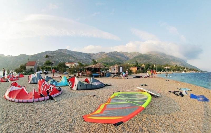 Villa Loviste Paradise מראה חיצוני תמונה